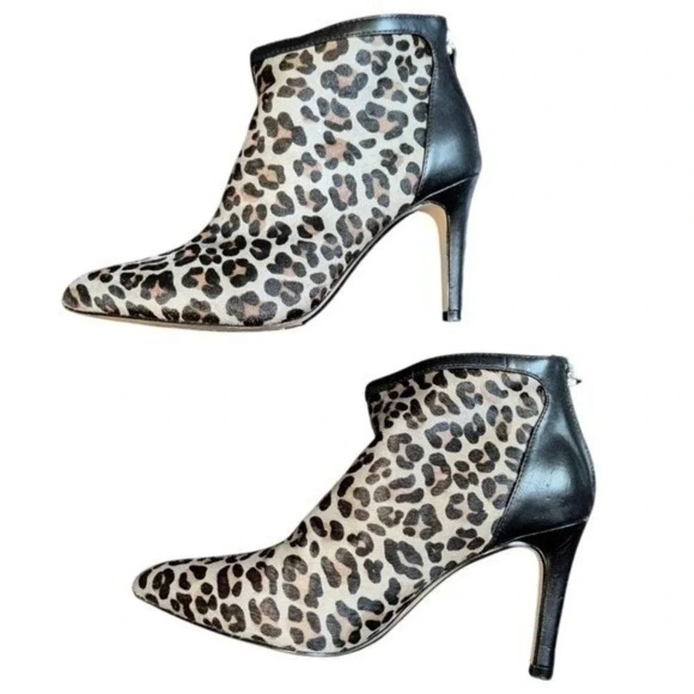 Adrienne Vittadini Sarah Leopard Calf Hair Wedge Booties‎ Women 7.5 Pointed Toe